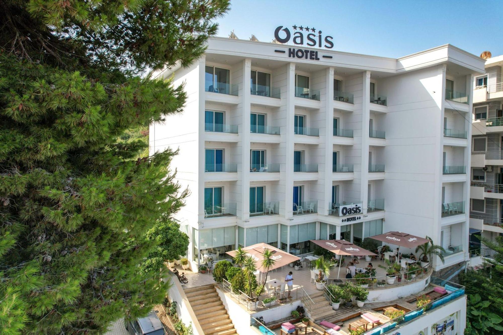 Hotel Oasis Sarandë Eksteriør bilde