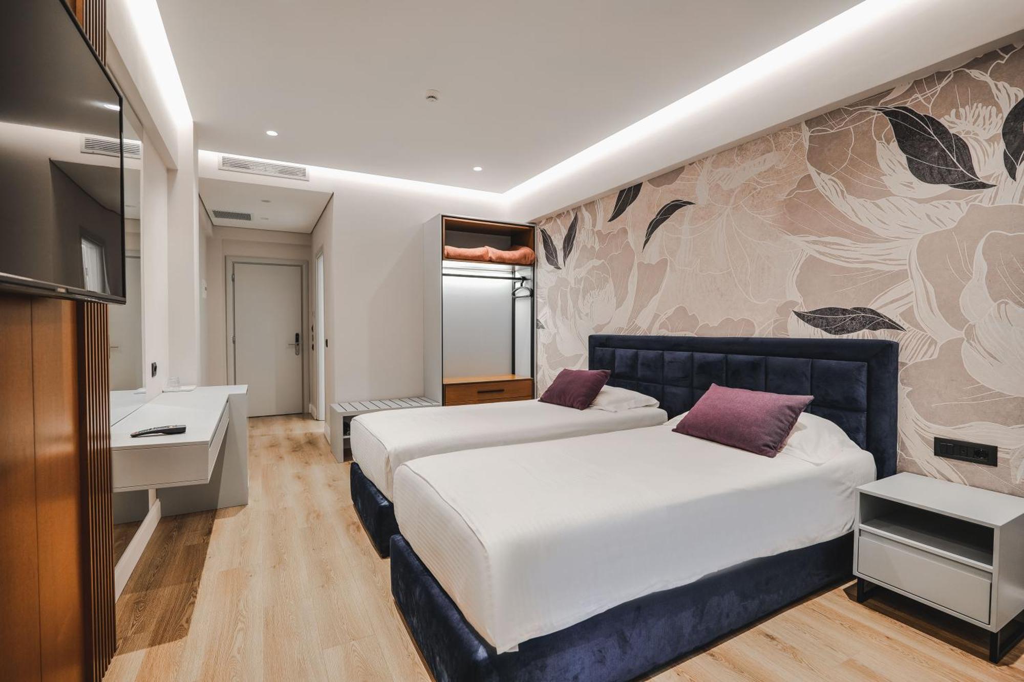 Hotel Oasis Sarandë Eksteriør bilde